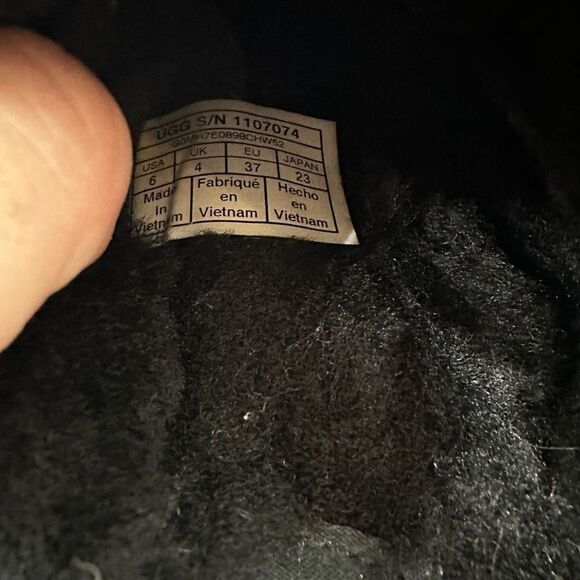 UGG Scuffette II Slippers - Picture 11 of 12